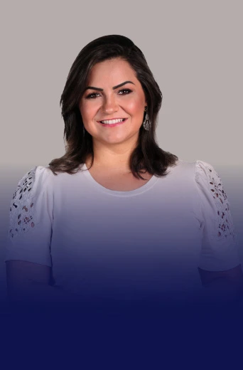 Professor(a) Roberta Queiroz