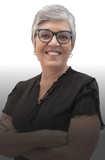 foto do professor Tereza Cavalcanti