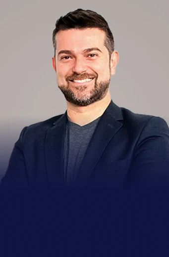 Professor(a) Vandré Amorim